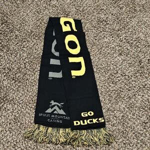 Oregon Ducks Black and Yellow Spirit Mountain Casino Scarf